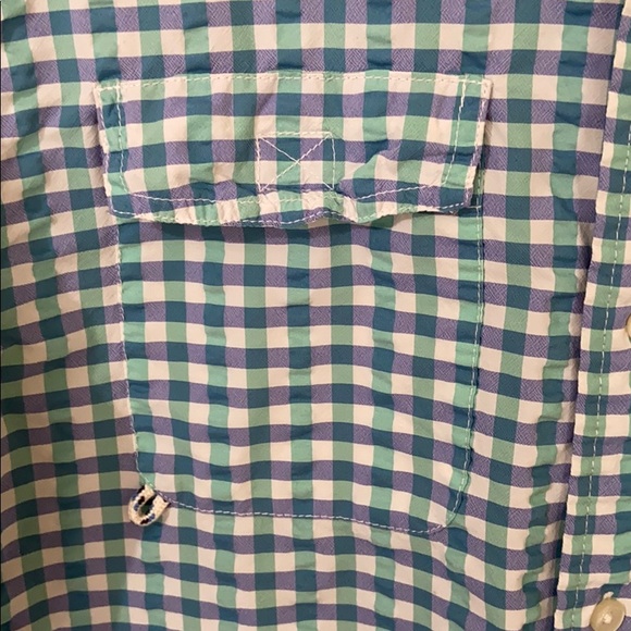 Vineyard vines harbor shirt like new - Picture 4 of 5